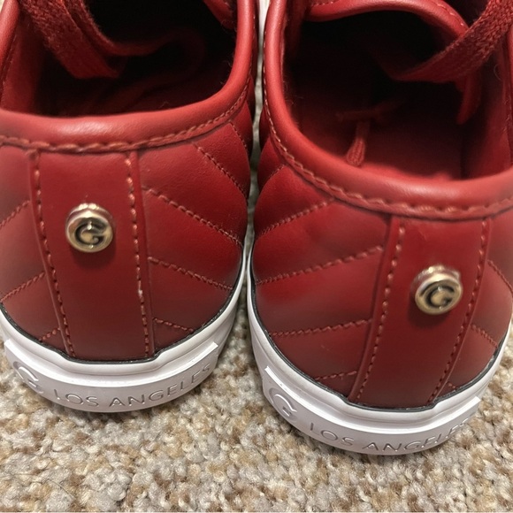 GBG Los Angeles Red Sneakers Low-Top Lace-Up - Picture 4 of 7